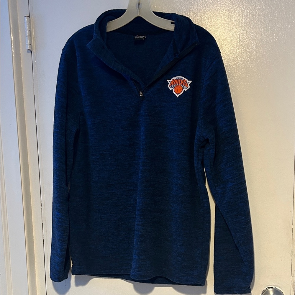 Blue NBA Team Pullover Men’s small